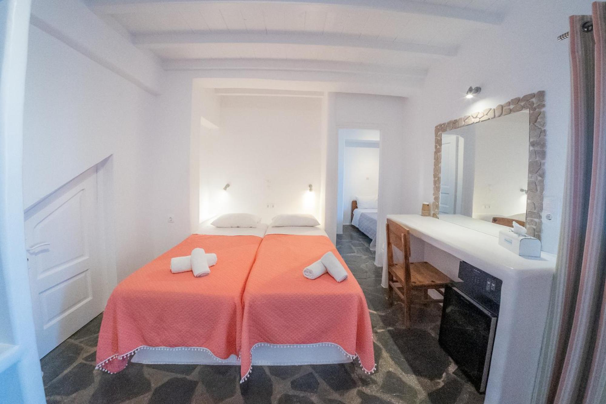 New Paradise Beach Resort - Adults Only 外观 照片