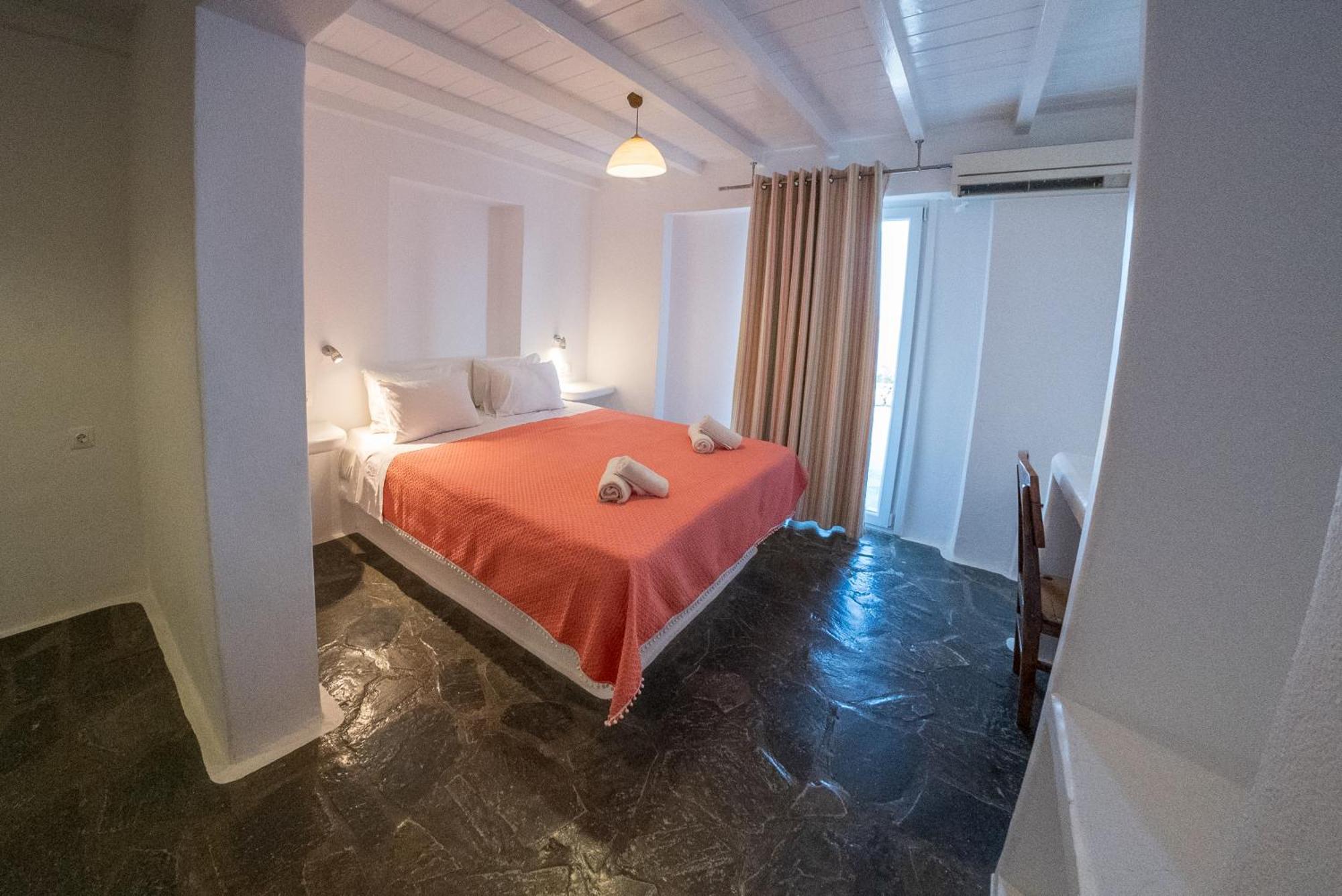 New Paradise Beach Resort - Adults Only 外观 照片